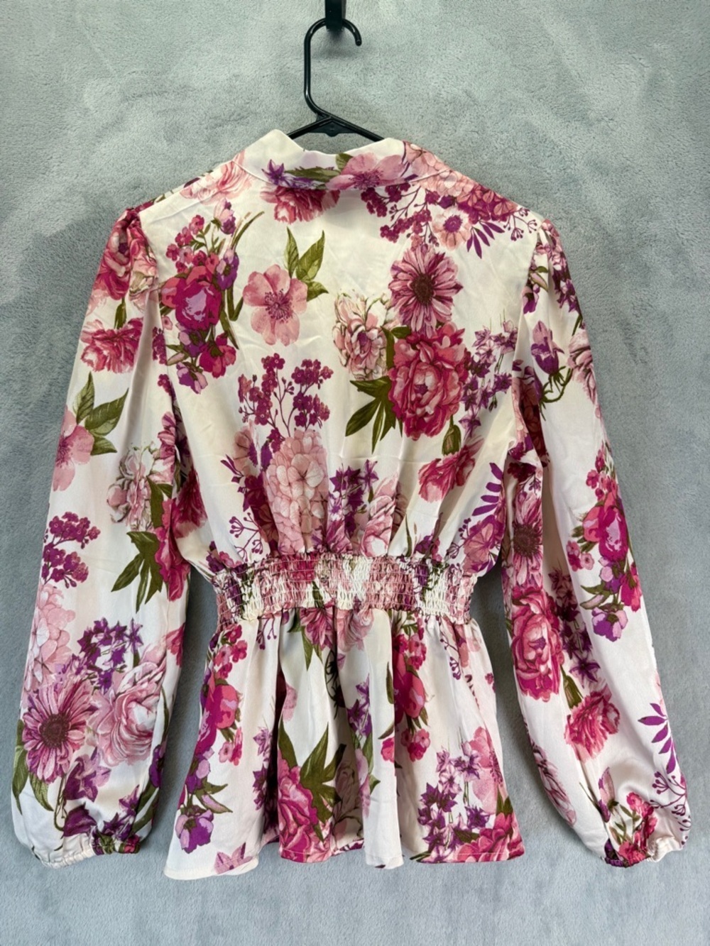 New Pink Floral Size Medium Top Smocked-Peplum Long Sleeve Blouse - Picture 5 of 7